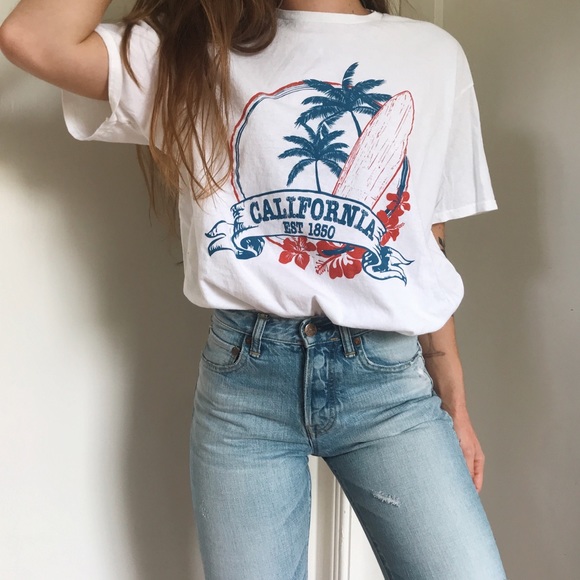 Tops - [FREE with purchase] California graphic tee